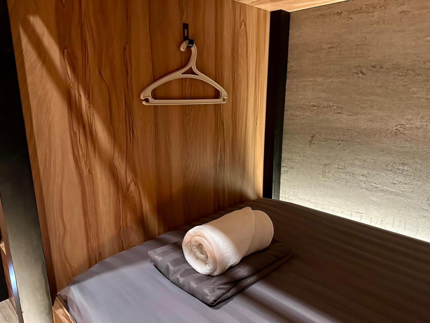Niece Hostel Phuket - Sha Extra Plus Bagian luar foto