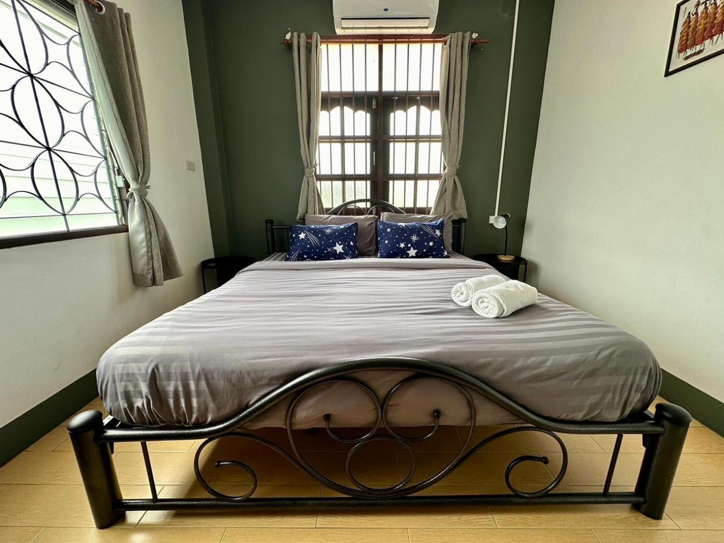 Niece Hostel Phuket - Sha Extra Plus Bagian luar foto