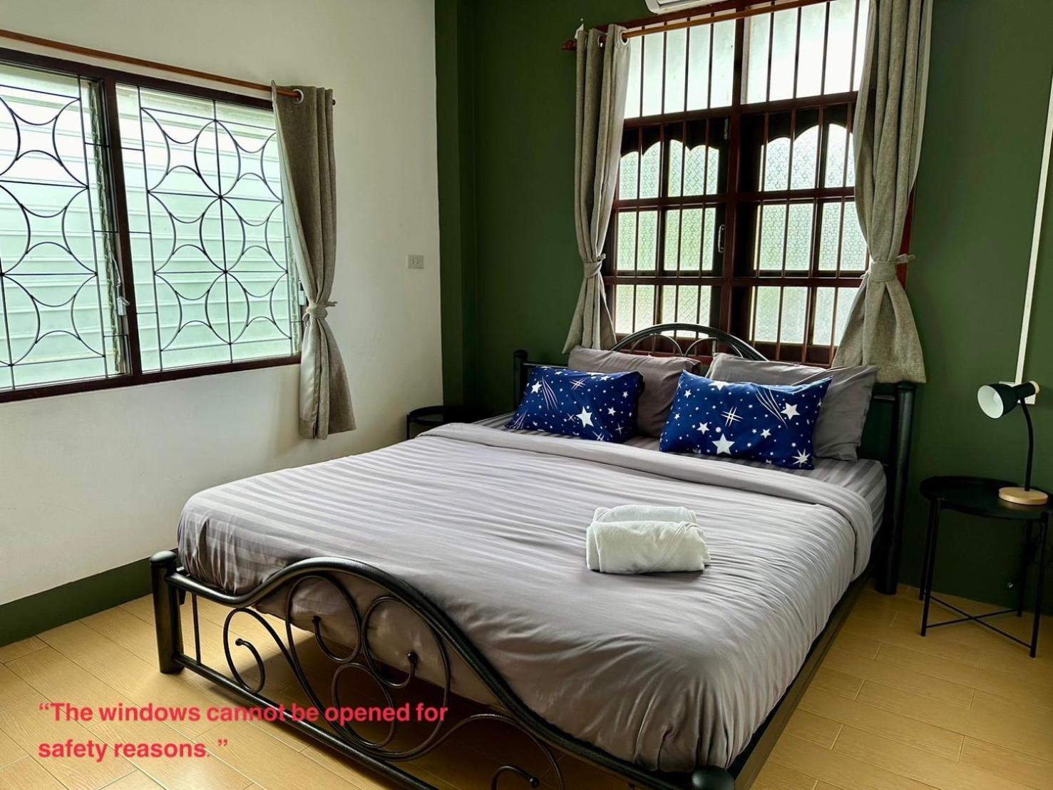 Niece Hostel Phuket - Sha Extra Plus Bagian luar foto