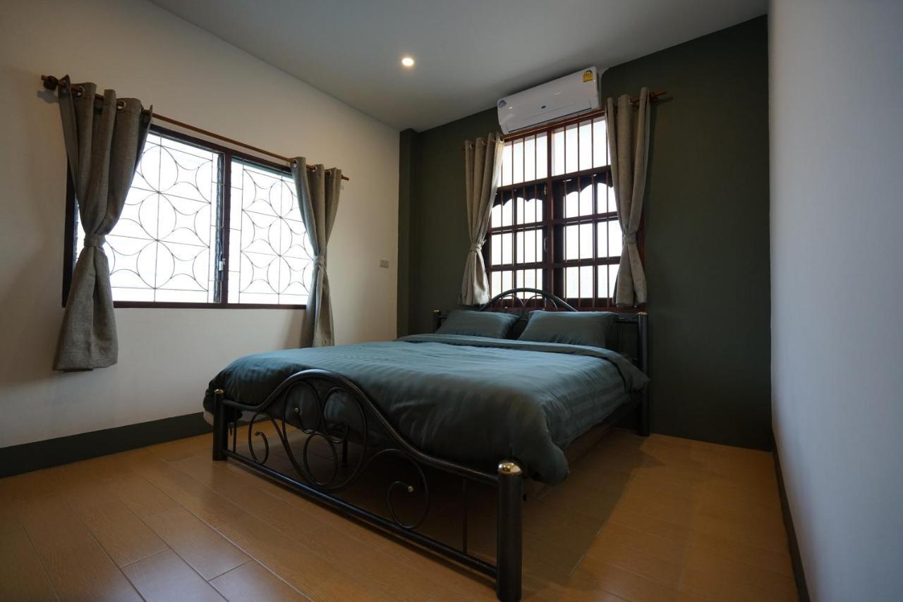 Niece Hostel Phuket - Sha Extra Plus Bagian luar foto